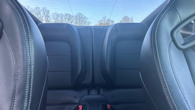 Ford Mustang 5.0 V8 440 GT 2dr Auto Petrol Coupe